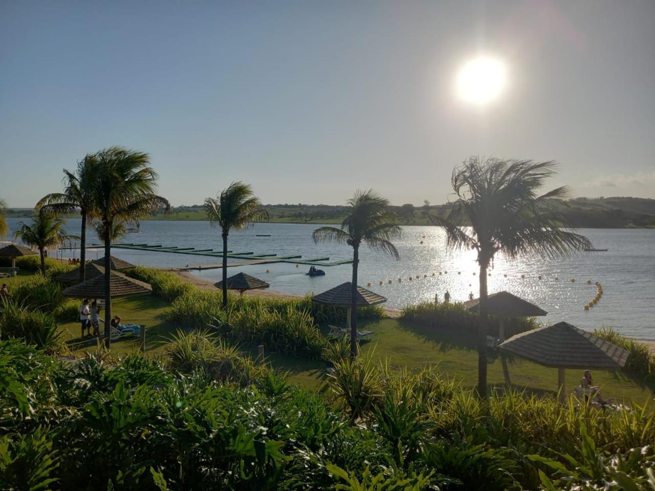Minha Casinha Azul Na Represa Villa Paranapanema Dış mekan fotoğraf